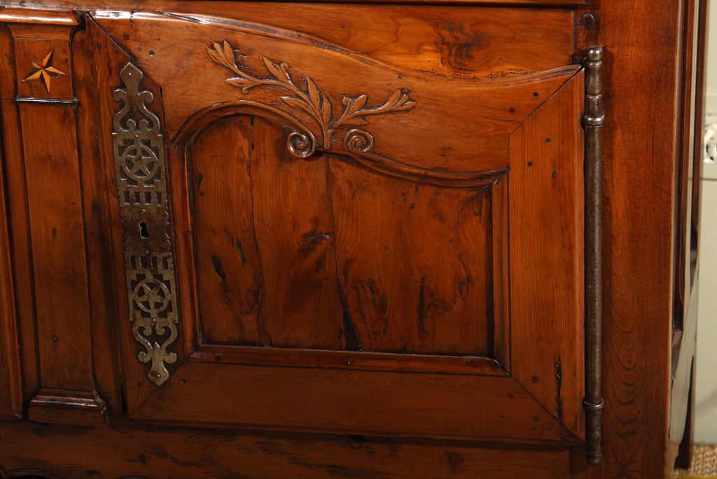 French Yew Wood Dresser For Sale 2